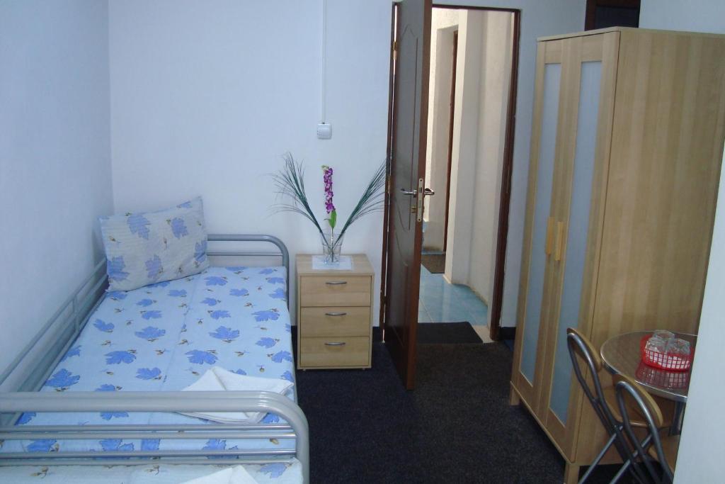 Hostel Litovoi Bucharest Exterior photo