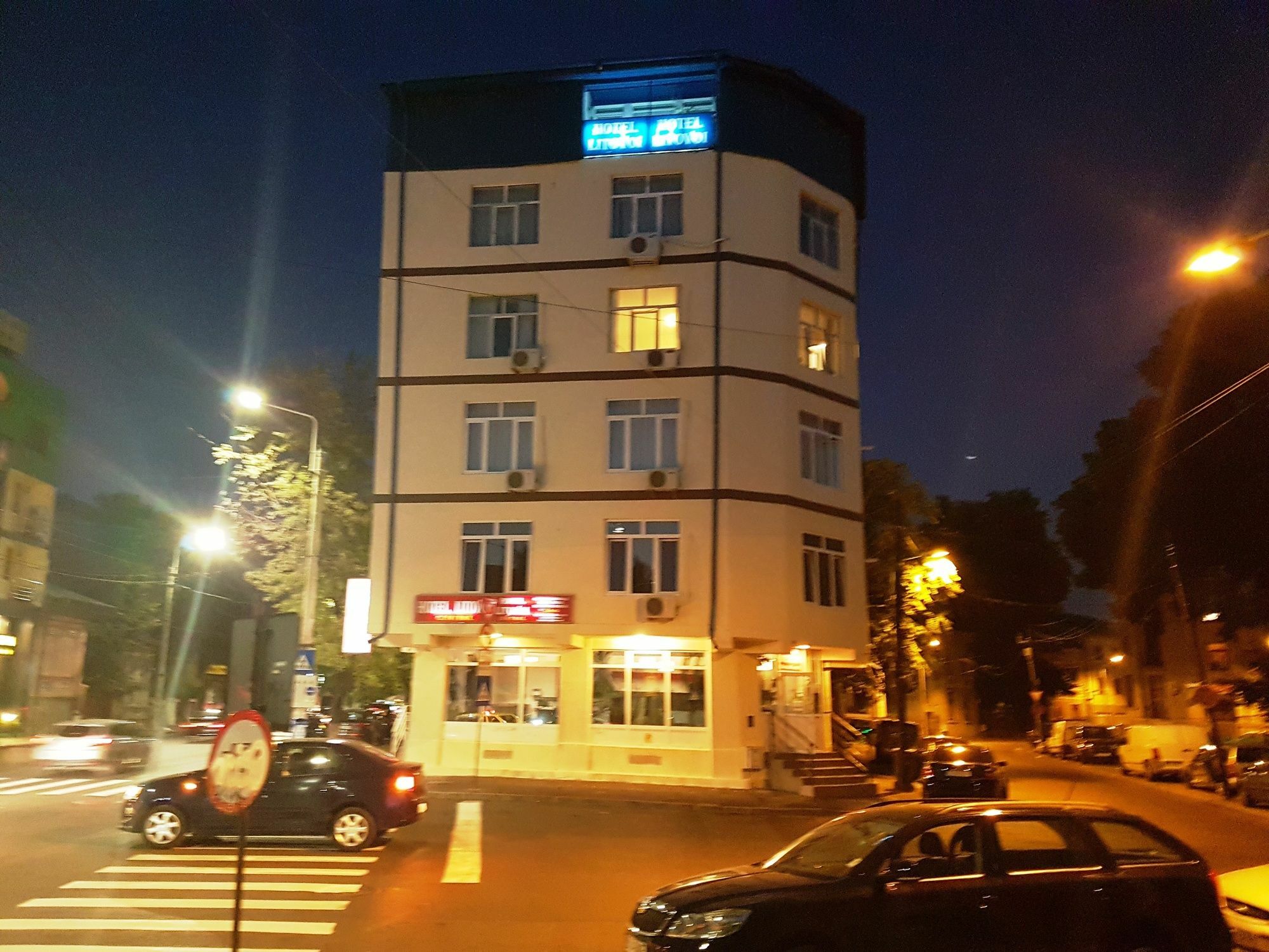 Hostel Litovoi Bucharest Exterior photo